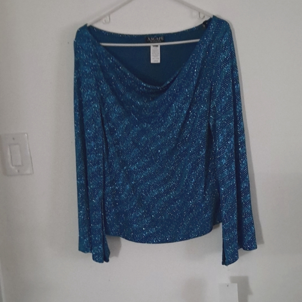 Ladie's shirt